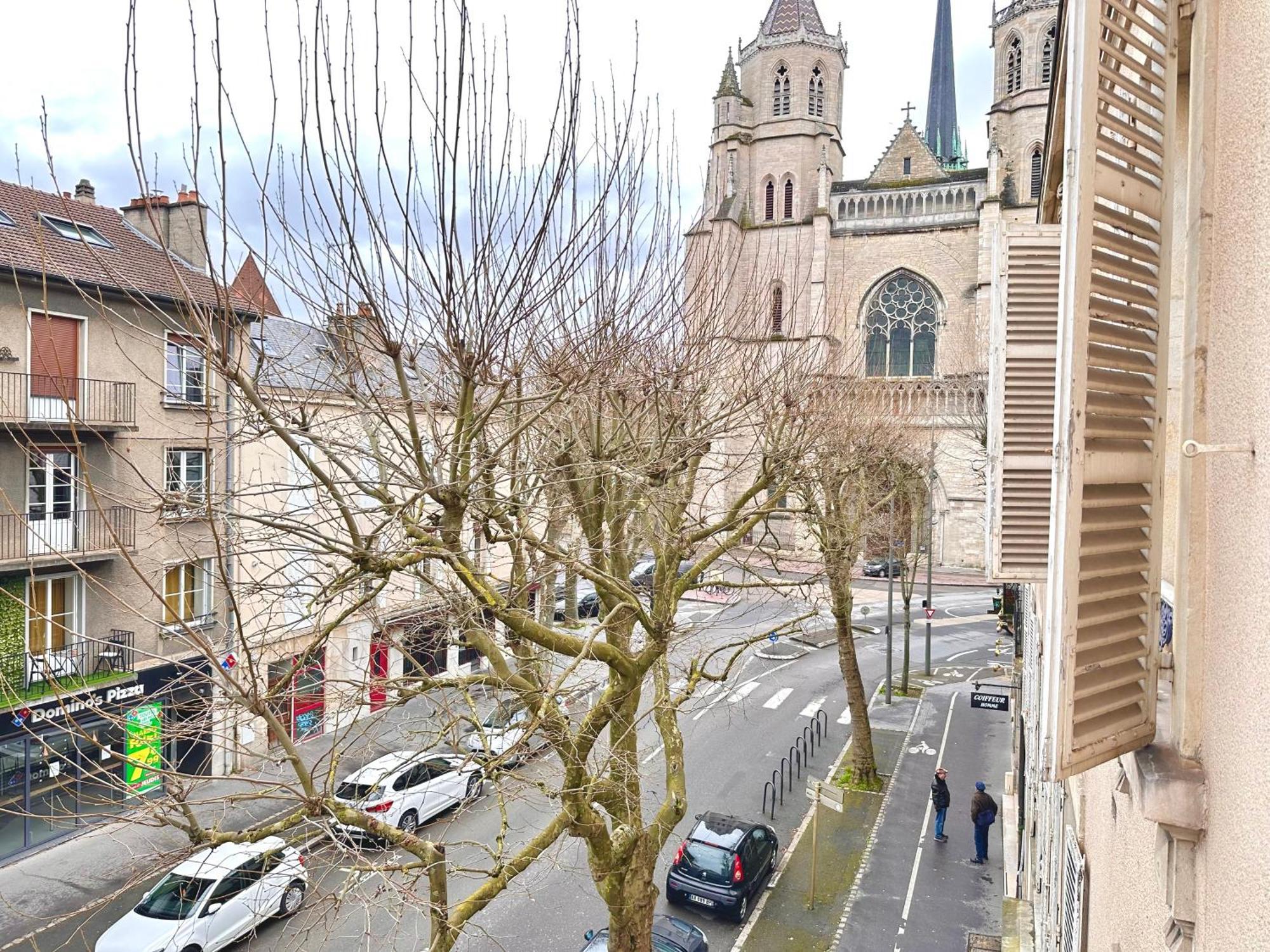 Appartement La Chouette De Dijon Extérieur photo